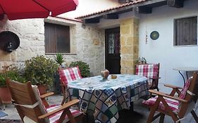 Kyriaki'S Traditional House